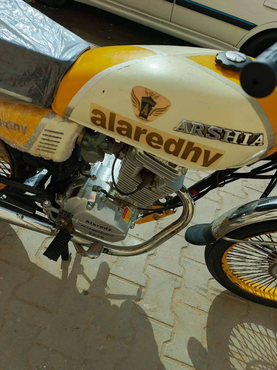 للبيع 4 كير متياز يراني مديل 2020 طالعه نهايه 24 أوراق اصولي وكيله العارضي بسمي فول نضافه جديده و جاهزه مجهزه كهربائيات كلها شغاله مكان نجف سعر 700 و بيها مجال رقمي ***********
