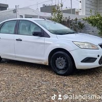 فورد فوكس • قير عادي • سونار