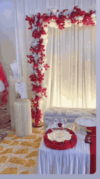 "الكوشة اللي تحلمين بيها.. نحققها بأدق التفاصيل. "ليلة العمر تحتاج كوش...