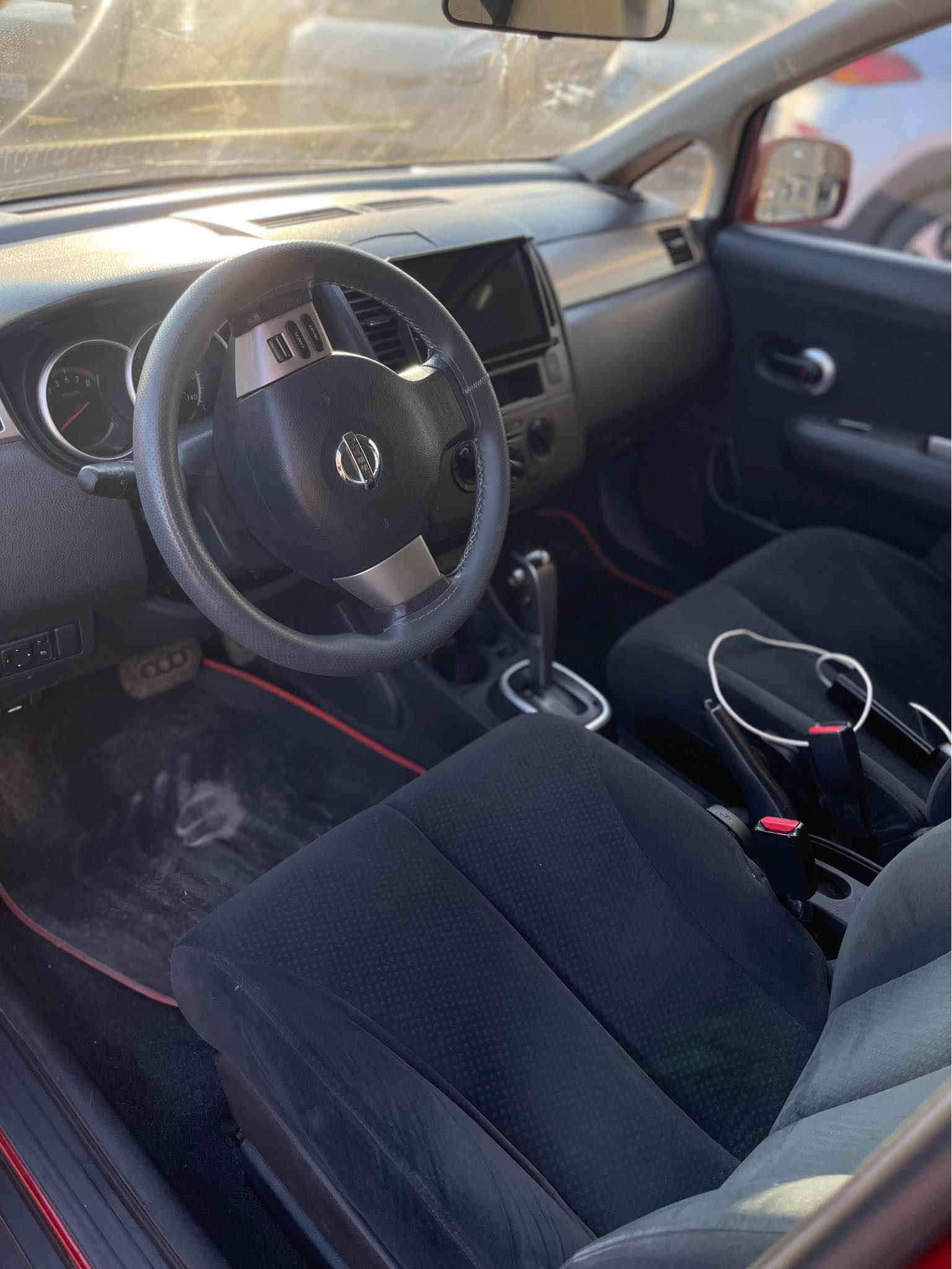 نيسان فيرسا مودیل ٢٠١١ ماشیە (١١٤)الف مايل بيها بوند صبغ بددون دواخل السعر ٩٠$ ورق و مجال بسيط بيها ٤ ورق غرامه ينزل من سعر.
هاتف واتسئاب *********** موصل
