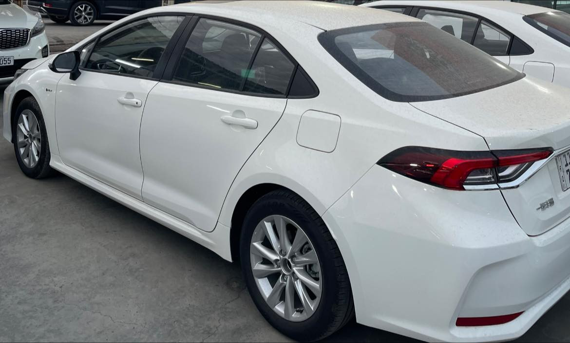 كورلا عدد 2 موديل 2025 شكل الخليجي زيروات  مرقمات بغداد بأسمي خمس كامرات فتحة كشن جلد بصمة مكاني بغداد العامرية للأتصال ***********
