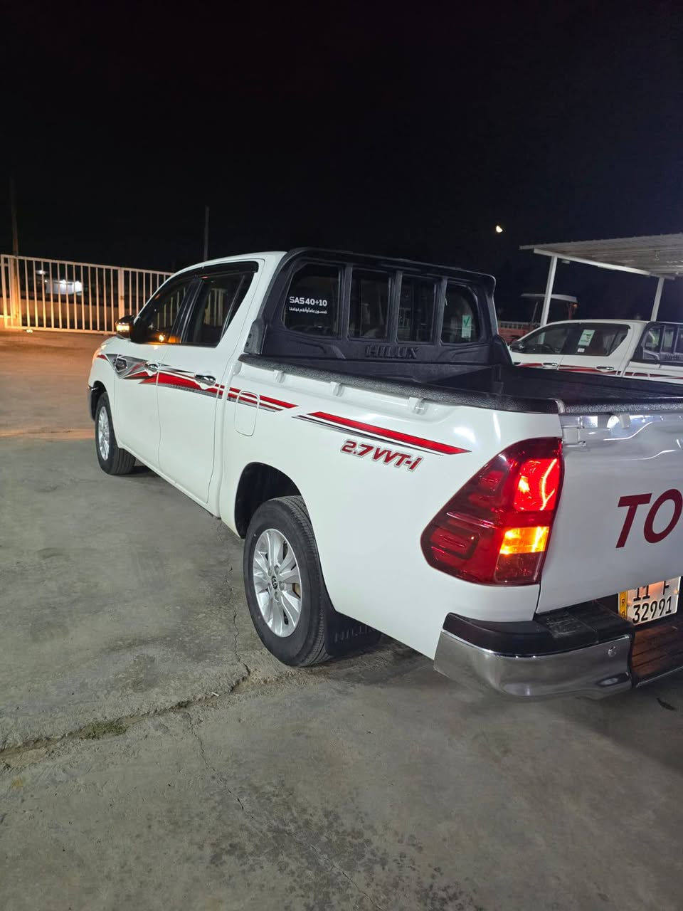 سلام عليكم للبيع بيكم  ساس 2024 مكفوله كفاله عامه رقم بغداد كشنات تتفه وتبريد 2تبريد فول باب اول السعر 285 وبيها مجال المكان بغداد الرشديه  الاستفسار عل رقم ***********
