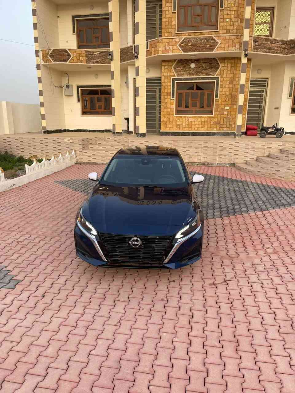السلام عليكم 
للبيع او مراوس 
 نيسان التيما 2024s
رقم شهداء 
ماشيه 27
السعر 138بيها مجال
***********
