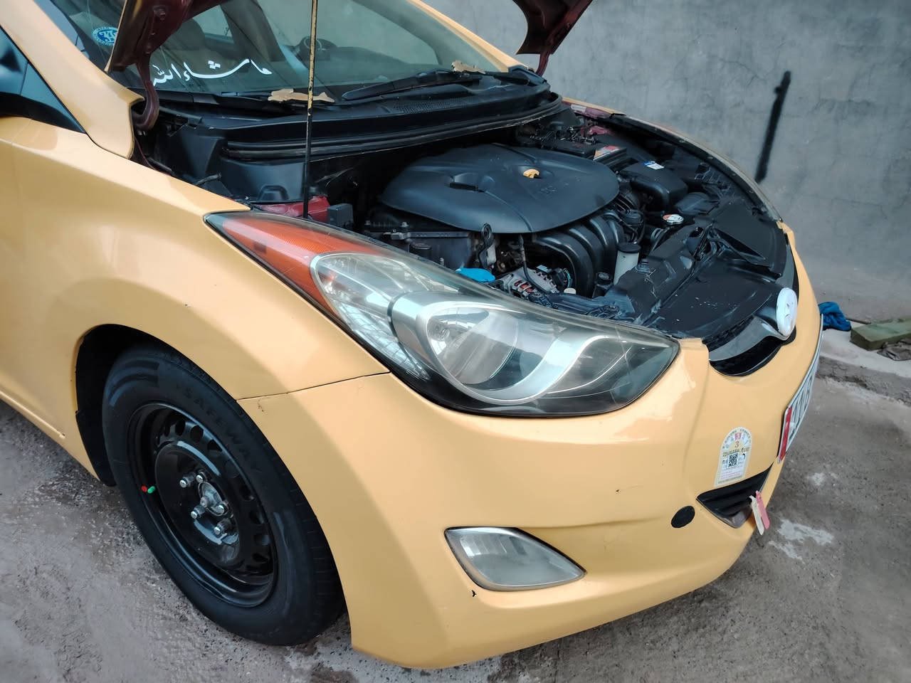 السلام عليكم 13وارد امريكي بغداد انكليزي مصفره هيئه وغرامات مواصفات نص فول حادثها جنطه وشويه من جاملغ والسونار موجود ويه الصور عنواني بغداد الدوره رقم *********** السعر 100 وبيها مجال
