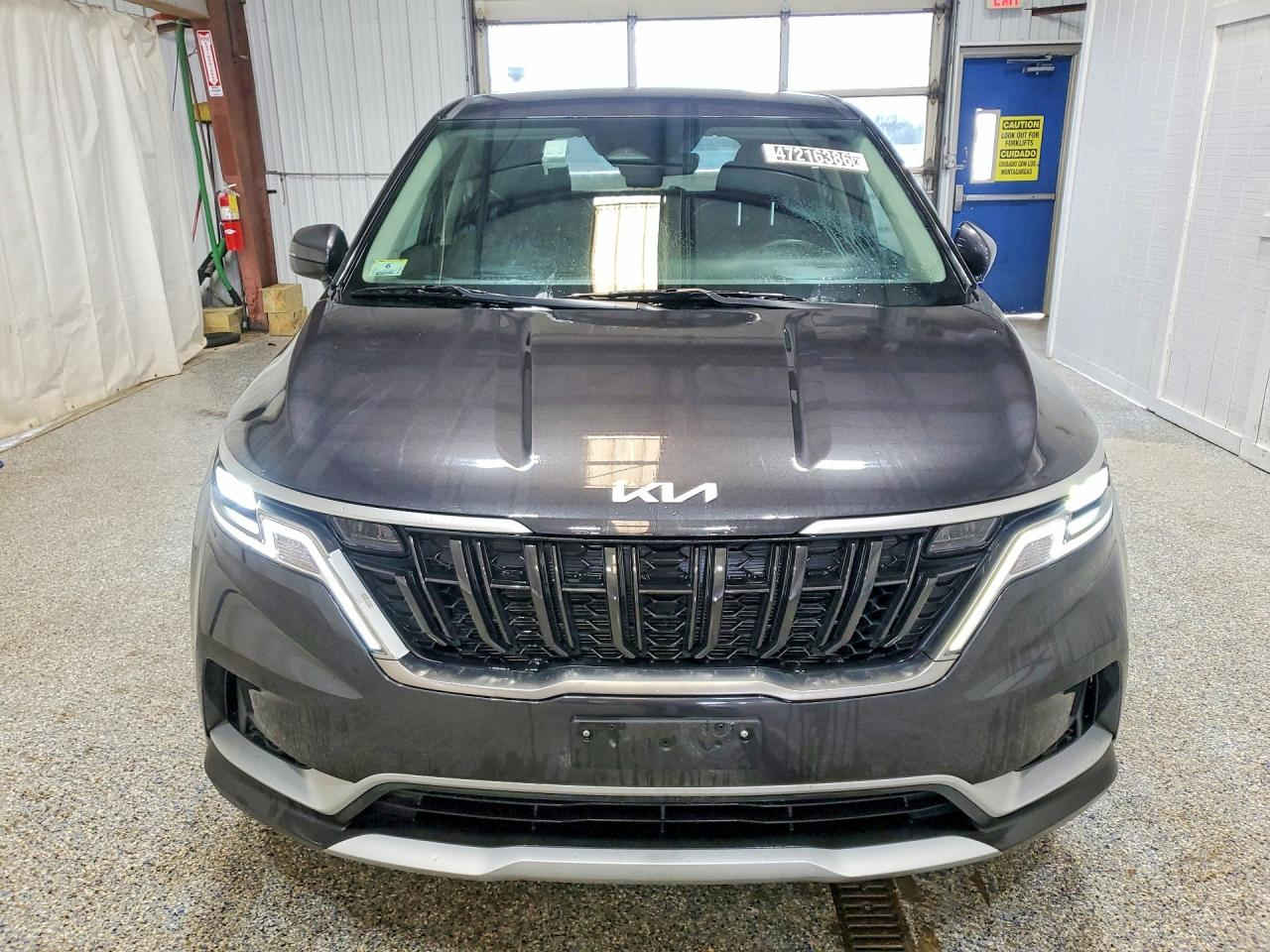 #أعـــلان_مــــــــــزاد #مكتب_بوابة_دبي
سعر نقل مخفض الى جميع الموانئ
ـ نوع السيارة : 2024 KIA CARNIVAL LX
ـ تاريخ المزايدة : 1/4/2026 الساعة 5:00 مساء 
ـ السعر : حسب تاريخ المزايدة المذكور أعلاه: 750$ دولار 
ـ الضرر والمواصفات : حسب الصور المرفقة
-جميع السيارات الهايبرد الكهرباء معفي
من الكمرك الضريبة والرقم مجاناً
ملاحـــظــة .. السيارات المعروضة داخل الصفحة هي مجرد نماذج بسيطة للمزاد
وللمزيد من المعلومات الحضور الساعة الرابعة عصرا الى مقر الشركة الكائن في:
شارع الحزام الاخضر المدينة المايئة- مقابيل حي العدالة #النجف_الاشرف
المكتب ***********
زيد الطفيلي***********
عبد الله الزاملي***********
للانضمام لكروب الواتساب اضغط ع رابط
https://chat.whatsapp.com/HEg5DTFOYCnFPwSoSvOuuq
