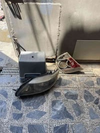 فول لايت كامري الجهة اليسرى ، بك لايت مكسورة الجامة ، الإثنين 25  ألف ...