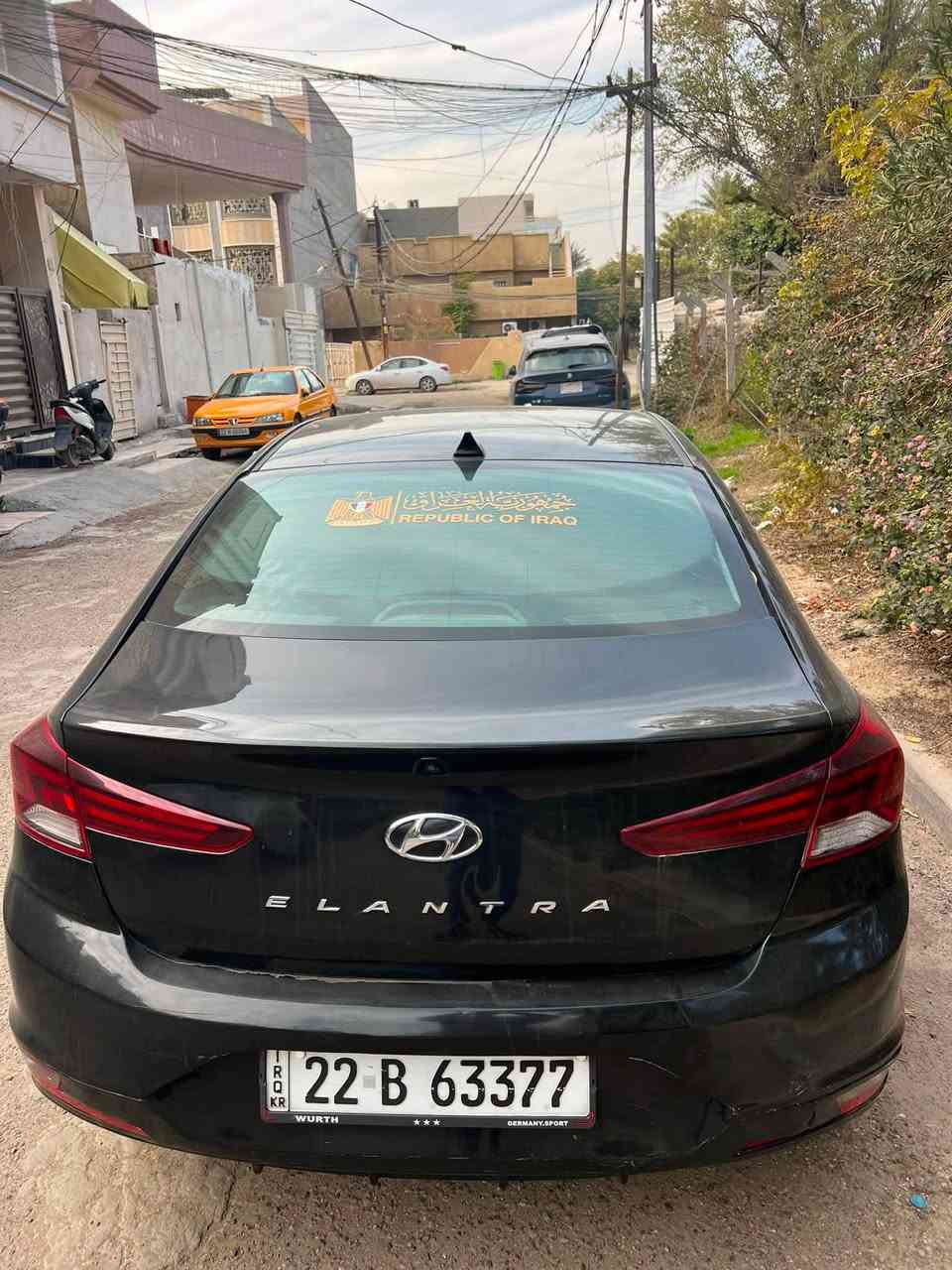 النترا 2019 شكل ال2020
وراد امريكي/ محرك 2000/ كير At المرغوب /ماشيه 71 رقم اربيل جديد 
مواصفات
ثلث مودات قيادة : ايكو / نورمل / سبورت 
بصمة  تشغيل عن بعد 
تحكمات ستيرن كامل                                   
مانع نزلاق                                
تحديد سرعه            
شاشة كاربلاي 
كامرة دوارة
اشاير بالمري 
تثبيت سرعه 
حساس تصادم + توقف ذاتي 
حساس نقط عمياء 
كامره دواره 
السعر 125
السكن الكاظمية 
رقم الهاتف ***********
