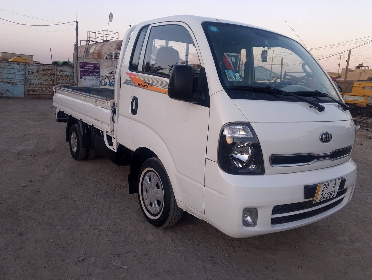 سلام عليكم كيا البيع مكفواله كفاله عامه من صبغ  وضربه وكير ومحرك  شاصي رقم واسط نكليزي سعر 100 مديل 2015العنوان بغداد رقم الانتصال ***********
