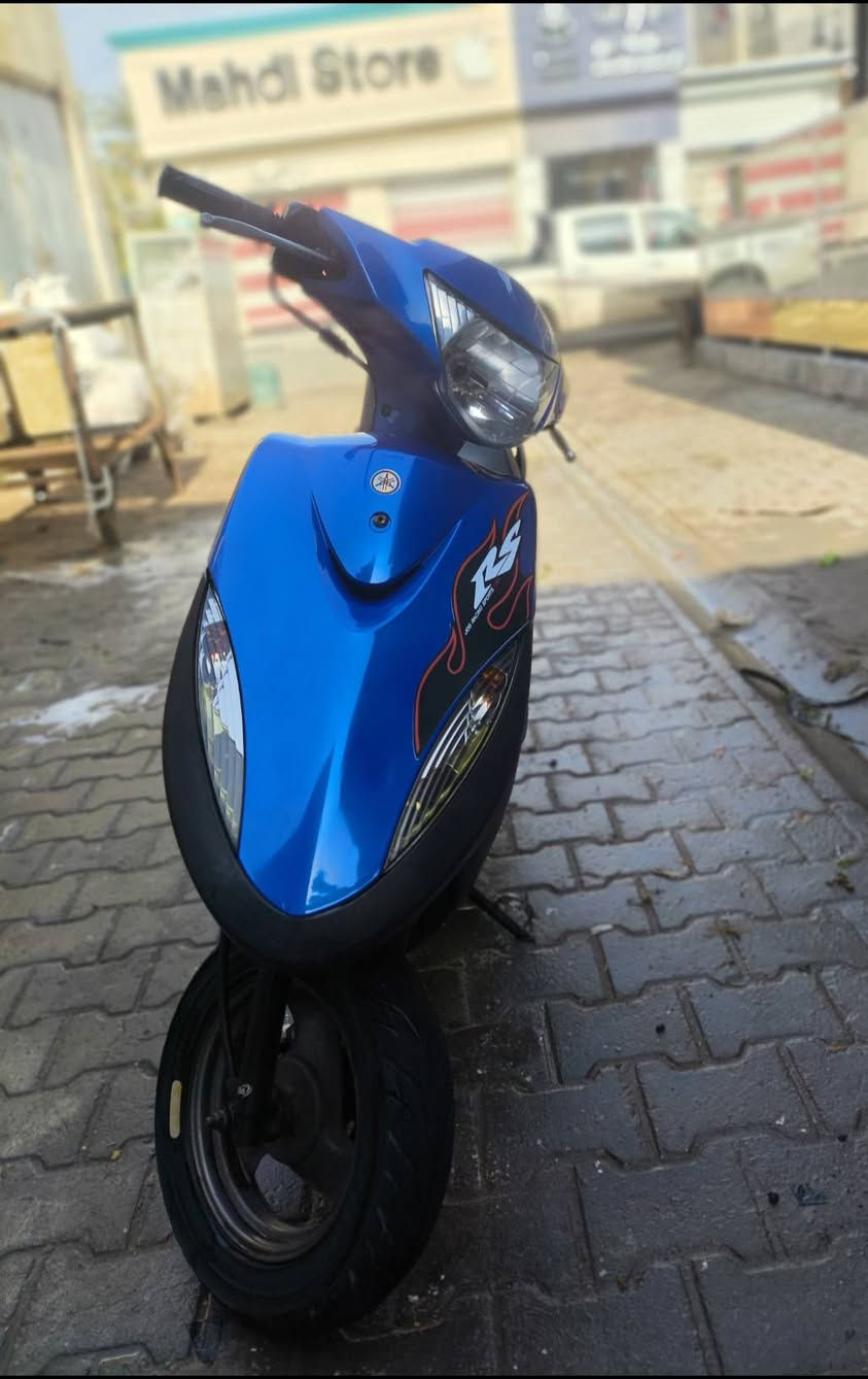 ماكس عدله بلاد ما مفتوحه كهربائيات كلهة شغاله بس بيها نقوصات كلش قليله بس لايت مايشتغل والكشف براغيه فالته ما بيهة اي نقص بعد افحص وين ما تريد السعر( مليون وبيها مجال كفراته جدد هذان والكفرات البلاديه موجوده والدراجه معدل سرعه نهضه خفه دراجه تخبل من تجي جيبلك فيتر وتعال(رقم الهاتف ***********
