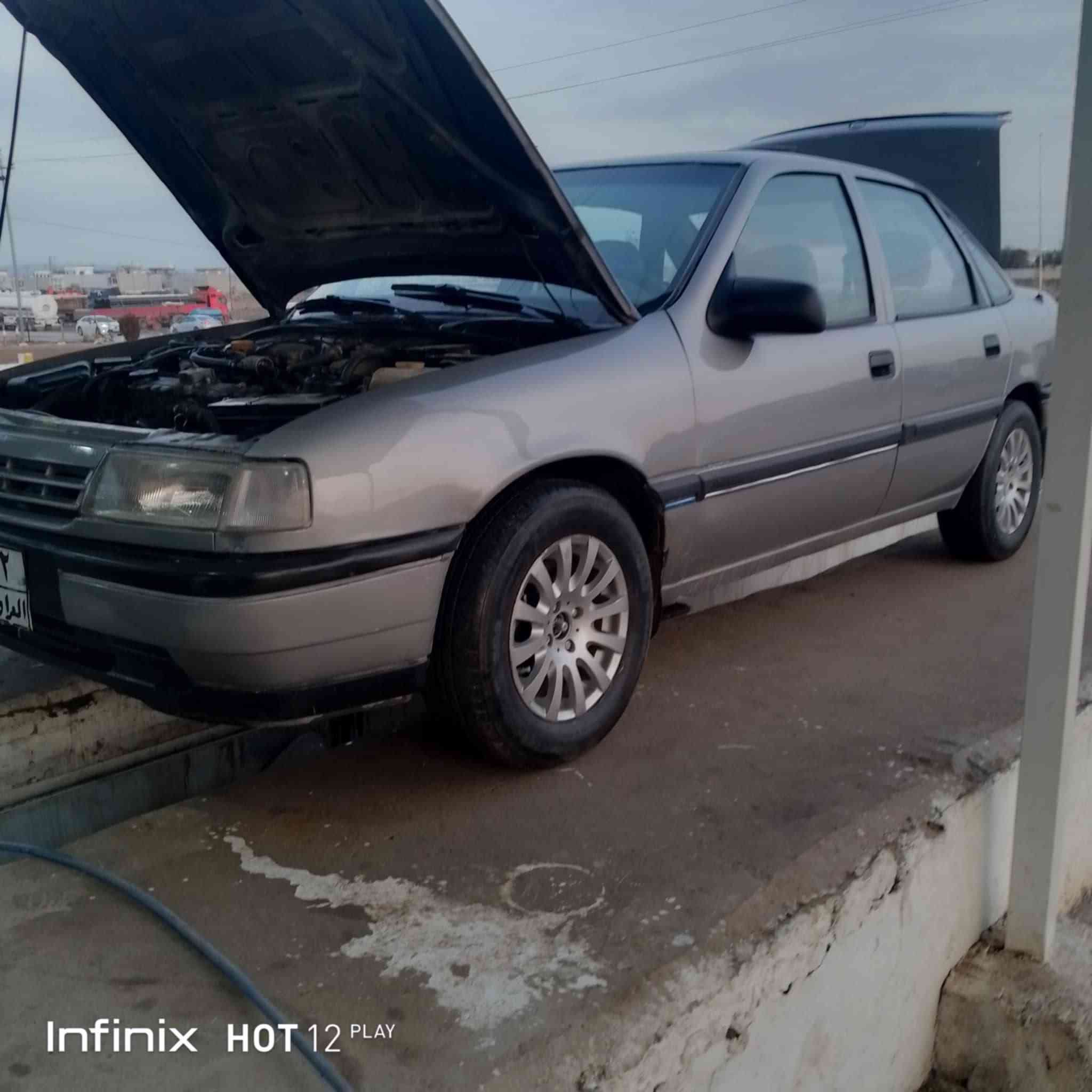 ئۆپل مودیل 91مەکینە 20 گێرومەکینە بەشەرت سیارە نضیف بدون سوبغ وکالە تعویل فوری مکان بردەرەش 37بیهامجال رقم موبایل  ***********
