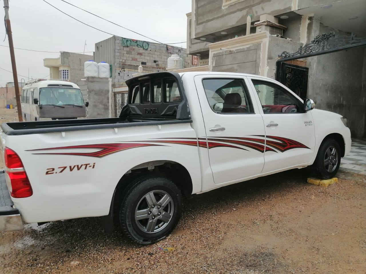 السلام عليكم سياره البيع هيلوكس مديل 2014مكفوله كفالة عامه ماعاده بارد بل باب وره عبري سياره تماتيك سعر205 بيه مجال  شاصي 12 ماشي 250سنويه2027 رقم سياره بابل مكان بصره رقم الهاتف ***********
