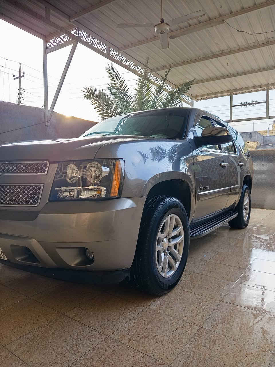 سلام عليكم تاهو للبيع موديل 2008 ضربته الديرمال قبق البنزين هاي ضربته فقط سياره نضيف حديد جديد كير مكين نضيفات جديد محرك 8 سيار نضيف سيار رقم بغداد ب اسمي 
لا توصل ***********/وتساب او تصال /***********/وتساب او تصال
