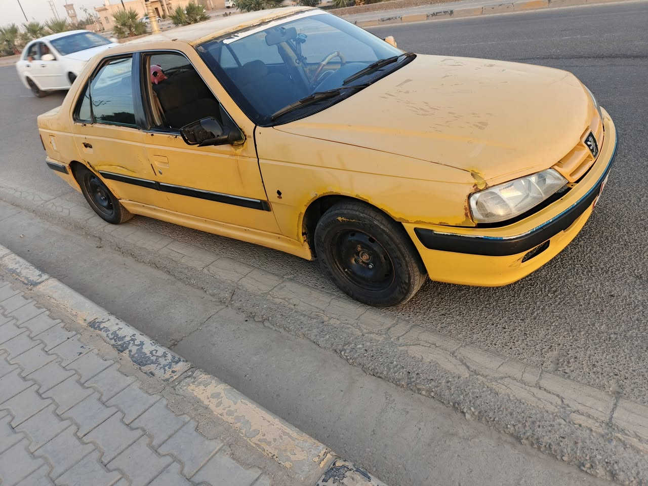سلام عليكم سياره بيجو بارص موديل 10 سياره بس كشره كير ومكينه جدد اكفلك كير ومكينه بدون كشره هاي كدامك سياره تشتغل نكره تخبل كهربايات كله شغاله تبريد شغال ثلج بس عدي فصل فقط ما بي شي كهرباي راعيه موجود مطلوبه كل 250 هيه وغرامه شراي يتصل ميسان مقابيل طاقه أبو رمانه ***********/
