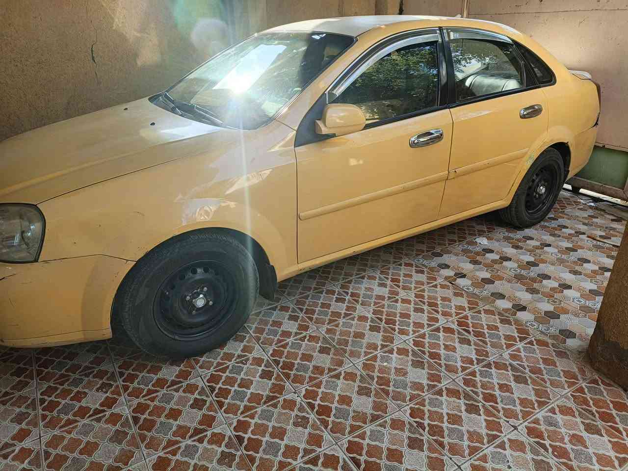 السلام عليكم اوبترا للبيع موديل 2012سياره جديده تخم تايرات جدد حداده جديده كير  ومكينه جدد سياره جاهزة مصفره هيئة وغرامات  اي شي يطلع عليه كله اتكفله تحويل ثاني يوم السعر 70بيه مجال. ***********
