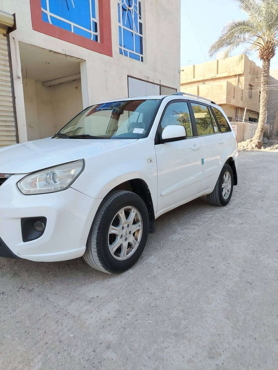 السلام عليكم للبيع تيكو موديل ٢٠١٥ رقم بغداد انكليزي كير ميكانيكي مكينه ٢٠٠٠ سياره جاهزه مابيه اي نقص مواصفات فتحه تحكم ستيرن تدفئه بالكشنات شاشه مكان السياره سريع حي العامل مجاور مسبح الرافدين السعر ٧٥ تلفون ***********
