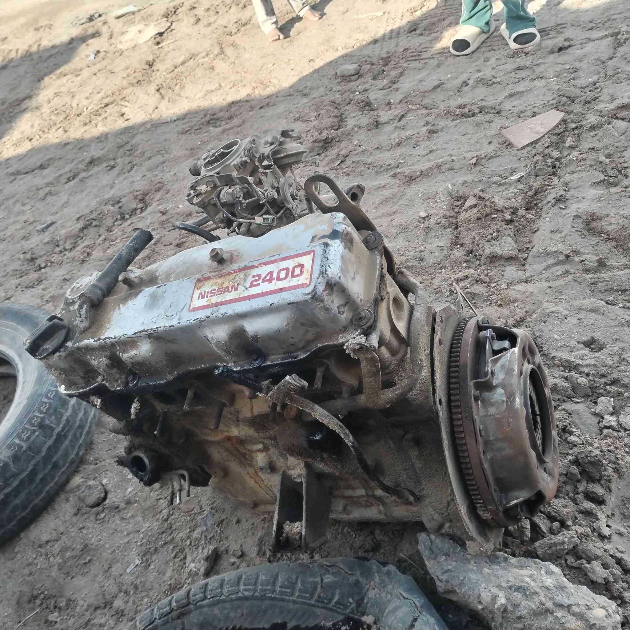 السـلام عليككم محـرك نيسان 2400 بيـه بداية بخار كامل بتبرعاته 
الانتصال *********** مـكان ناصـرية
