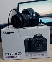 كانون D250 • عدسة 18-55 • ذي قار