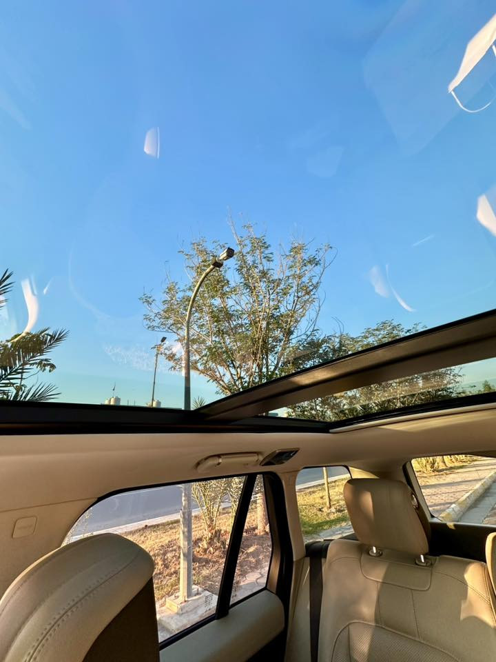 رنج روڤر ڤوك HSE
‏‎الموديل ـ 2020
محرك 8v سوبر جارج
‏‎عداد 68,000 
‏‎داخل لون عسلي 
‏‎كشنات متصل المرغوب
‏‎مواصفات كاملة 
‏‎قمارة شامواه + ‏‎بانوراما
‏‎دوسات + ابواب +صندوك + مرايات  شفط
‏‎رادار + كامرات 5 
‏‎شاشات عدد 3
‏‎وباقي مواصفات ل HSE 

‏‎صيانة وادامة كاملة بدون نواقص
للتواصل ؛***********
