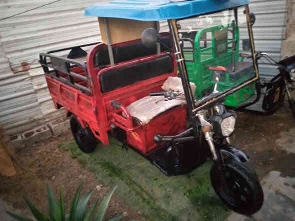 #متاح
ستوته شحن حجم الكبير بطاريات جدد شاشه لايت جدد 
تايرات سياره جدد تخم كامل  عمرتهه جديد 
+ جامه اماميه وسقيفه جديده 
س ع ر. (900) وبيهه مجال بسيط
مكان الطارمية مقابيل الرياضي  شارع الصديق قرب مدرسه الخطاب 
الهاتف ***********
+ #عندي جميع انواع الستوتات الشحن جديد  ومستعمل
