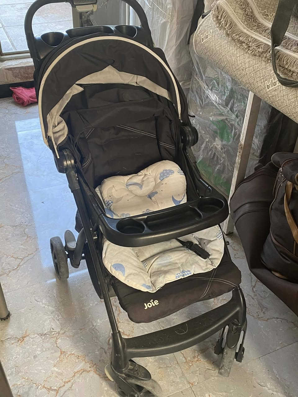 عربانة جوي للبيع


**إذا كنت صاحب هذا الإعلان وتريد حذفه لأي سبب، رجاءا أرسل رسالة إلى الدعم الفني**