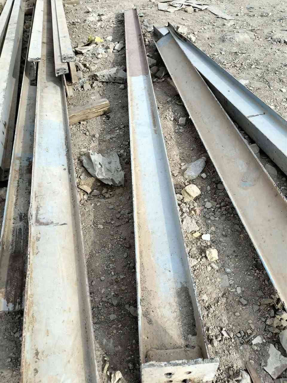 حديد شيلمان أبو 8انج و7انج حديد صدامي قديم اطوال مختلفه كميه مفتوحه مكان بغداد م  الصدر ***********
