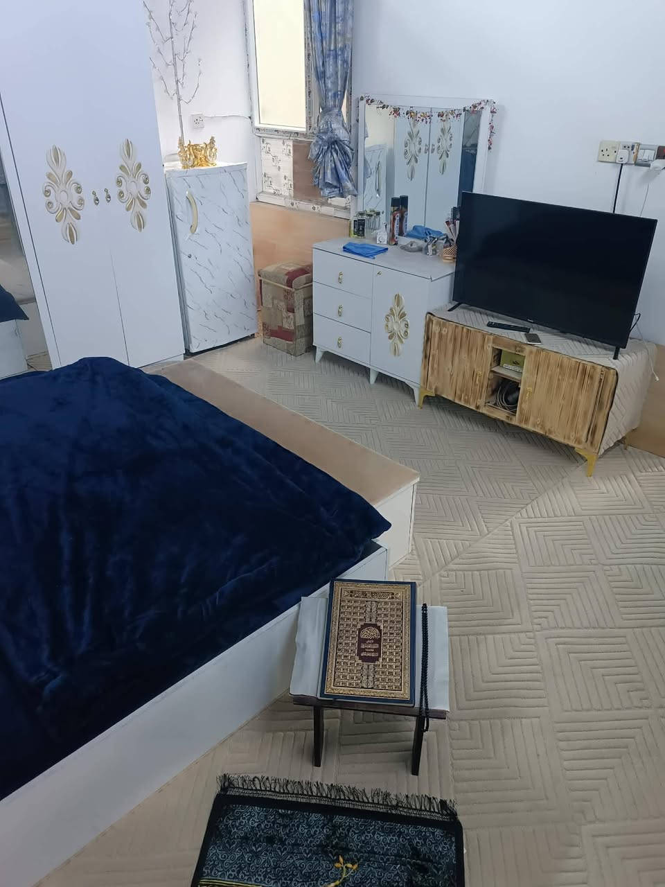 السلام عليكم غرفه نوم تركي للبيع الاستفسار عل رقم ***********
