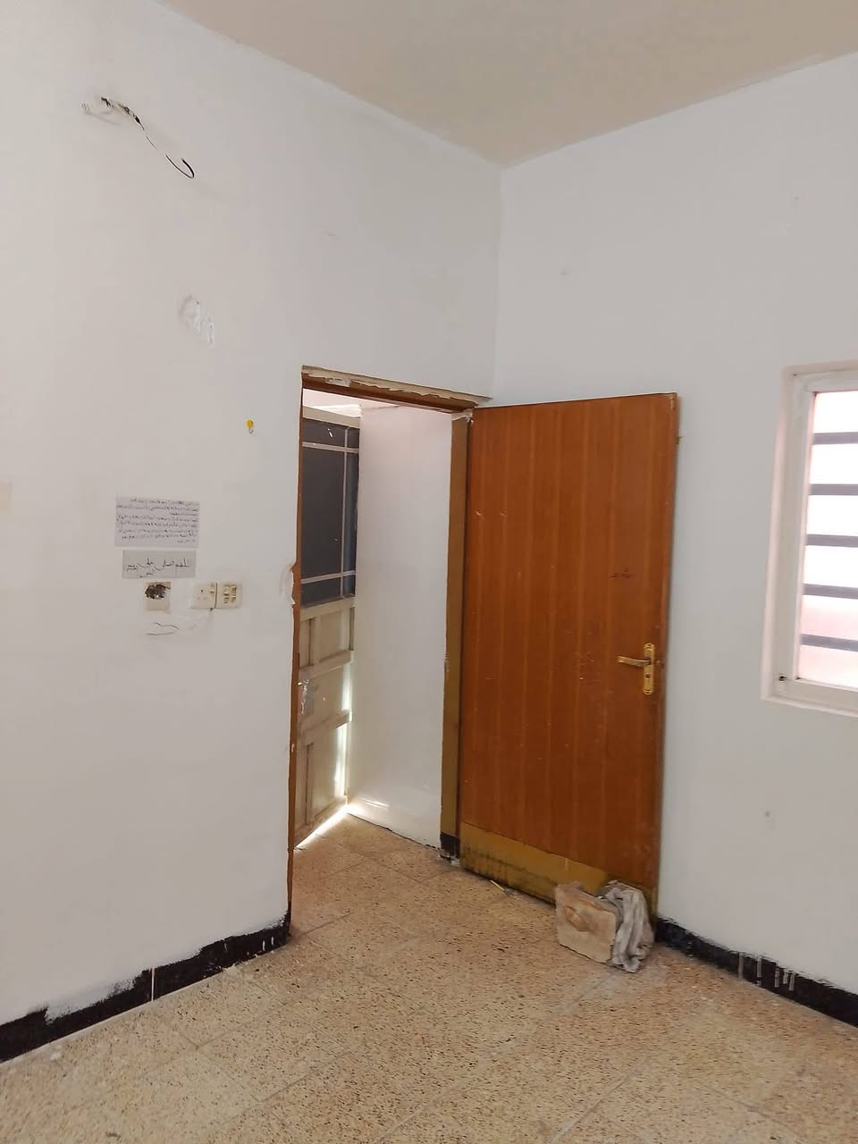 مشتمل للايجار يحتوي على 2غرفه نوم واستقبال ومطبخ وصحيات موقع مميز جدا طريق بغداد فرع بوليفارد قرب مدرسة جاغ 
للاستفسار اتصل 
استاذ ياسين ***********
استاذ عمر***********
