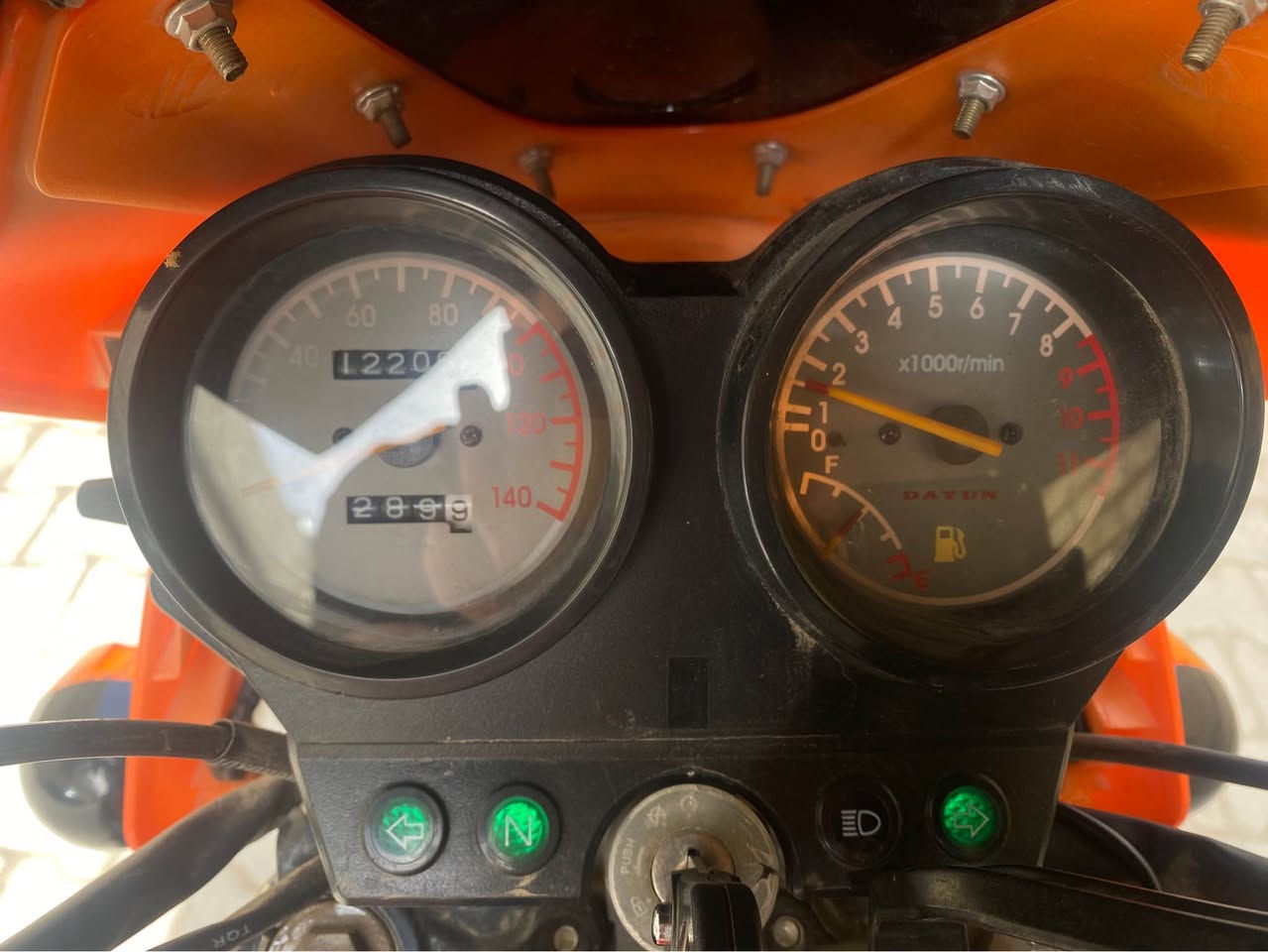 دايوان 2023 (باب اول ) مو تجميع وتقليد اصليه الدراجه نضيفه مناقصها شي مكينه ناعمه لا رجه ولا خشونه 
مرقم كربلاء باسمي 
عليها تايرات جبلي جلاتين اصلي باكستاني 
دراجه مناقصها شي حته دهن مبدل جديد شغل واطلع والله يرزقك ..السعر 2500 قفل بغداد, العراق


**إذا كنت صاحب هذا الإعلان وتريد حذفه لأي سبب، رجاءا أرسل رسالة إلى الدعم الفني**