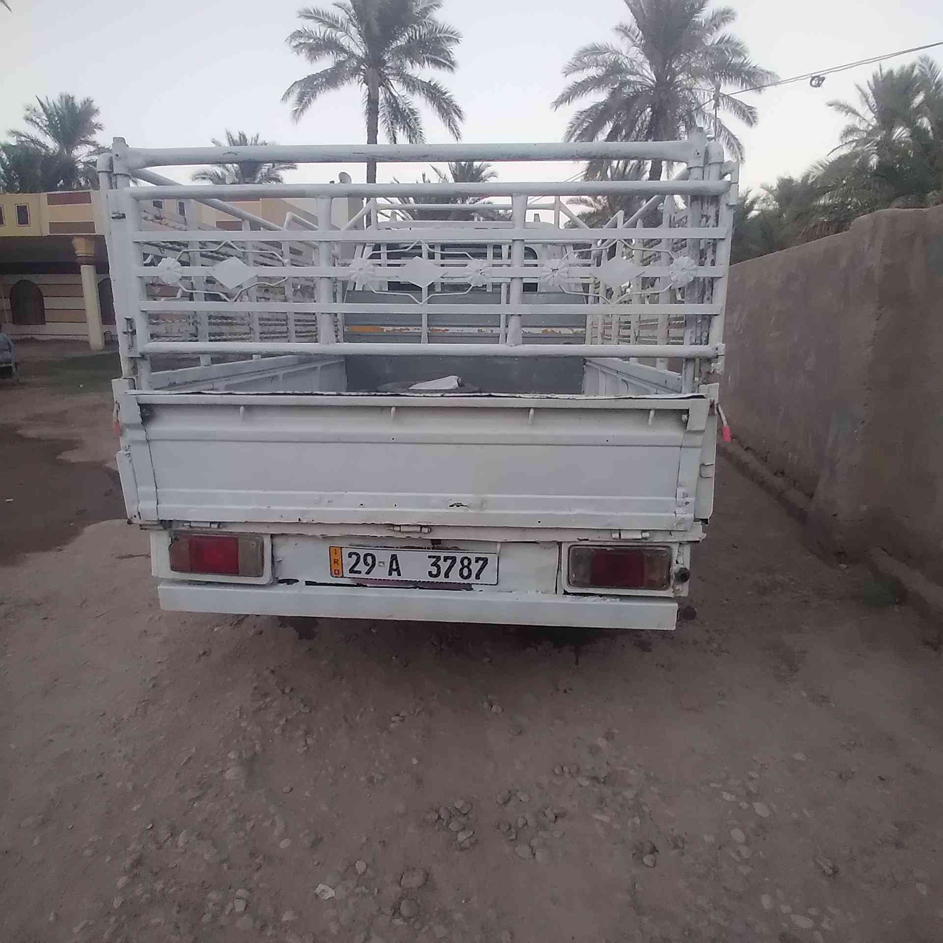 كية موديل 96 رقم واسط نكليزي بسمي تحويل مباشر كير ومحرك جديد حدادية تخم تاير جديد كرهبائيات كلهة شغالة دوشمة جديدة ستة جنكال سنوية لل30 المكان واسط العزيزية (***********) السعر 47//
