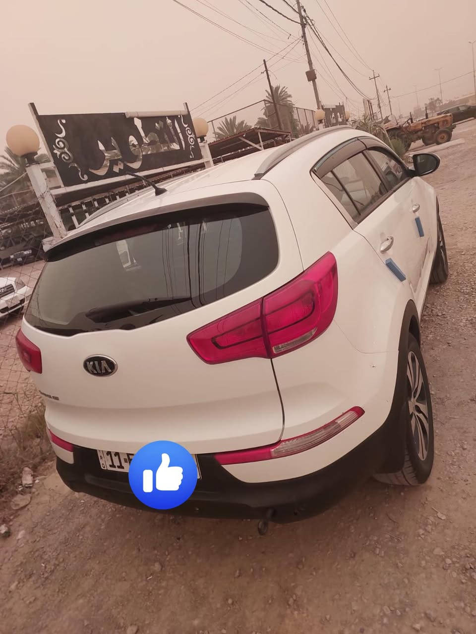 السلام عليكم
للبيع كيا سبورتج 2016 خليجي مكفولة 
محرك 2400 دفع رباعي 
رقم بغداد سنوية ورقم جديد تحويل مباشر 
السيارة حلوة وجاهزة مال بيت مامتعوبة 
ماشية 188 
كير محرك تبريد كلة جديد 
تخم تاير باتري جديد 
مواصفات حلوة ومعروفة تحكمات حساسات خلفية كامرة 

#السعر 155 وبية مجال للشراي 
#للاستفسار_الاتصال ***********
#العنوان بابل/الاسكندرية
