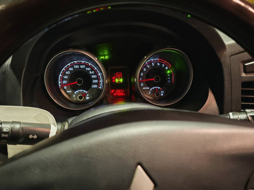 باجيرو حبتور خليجي GLS مكينة 3500 6 سلندر فور ويل فول مواصفات موديل 2014 كفالة عامة ظربة وصبغ وتبديل ومكينة وگير وحدادة وتبريد وتخم تاير
رقم بصرة انگليزي بأسمي السيارة جاهزة للاخير بدون نواقص.

عداد المشي 128 الف كيلو قابل للزيادة

مواصفاتها:
شاشة اندرويد
فتحة سقف
تحكم ستيرن كامل مع الاوامر الصوتية
شاشة تحكم النظام البلادية والمسجل البلادي موجود
7 راكب
تبريد مركزي 3 قطع تحكم منفصل
فور ويل شغال
كشنات جلد
الكشنات الامامية كهرباء

**ملاحظة السياة بيها صبغ قليل بالزوايا مال الدعاميت فقط

السعر 163 وبي مجال
مكان السيارة البصرة الزبير
*********** الزبير, البصرة
