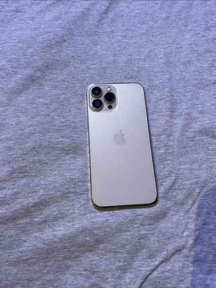 ايفون 16 برو ماكس شرق اوسط
اللون ذهبي
ذاكرة 256
بطارية 99
خط واحد
كامل ملحقات(كارتونه مطابقه ،كيبل،لزكه)
الجهاز على الفحص مكفول كفالة عامة من كلشي وما مفتوح نظيف شخط مابيه 
بعده داخل الضمان
  بلادي تفحصة وين ما تريد 
السعر 1450
مكاني مركز كربلاء للتواصل الاتصال على الرقم 
 ***********
