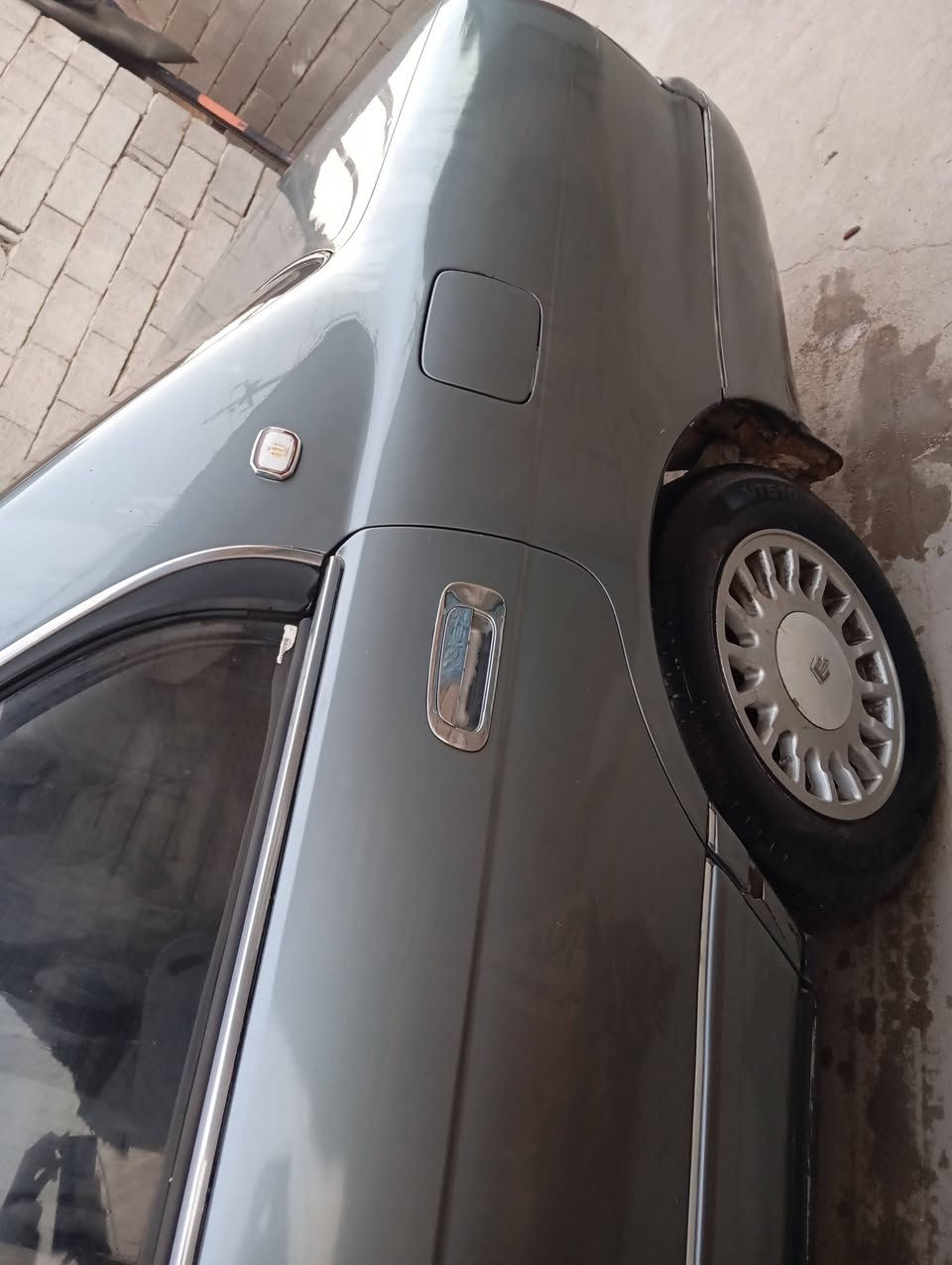 السلام عليكم
سيارة بطة كراون للبيع 

موديل 1992 المحرك بيه صوت بگن تمشي والكير مكفول سيارة مصبوغة جمالية مكفوله كصه ونقل والضربه القويه حداديه وسط رقم بصره بأسمي السعر 44 بيها مجال تلفون ***********

***********
