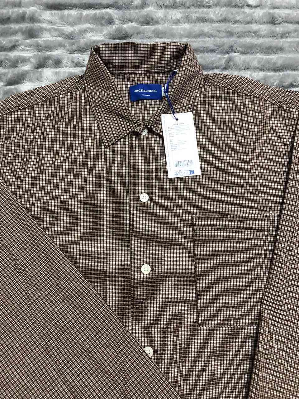 قميص ماركة JACK & JONES غير مستخدم قياس L عرض الصدر 63 - الطول 70 الخامة بهاري  السعر مناسب


**إذا كنت صاحب هذا الإعلان وتريد حذفه لأي سبب، رجاءا أرسل رسالة إلى الدعم الفني**