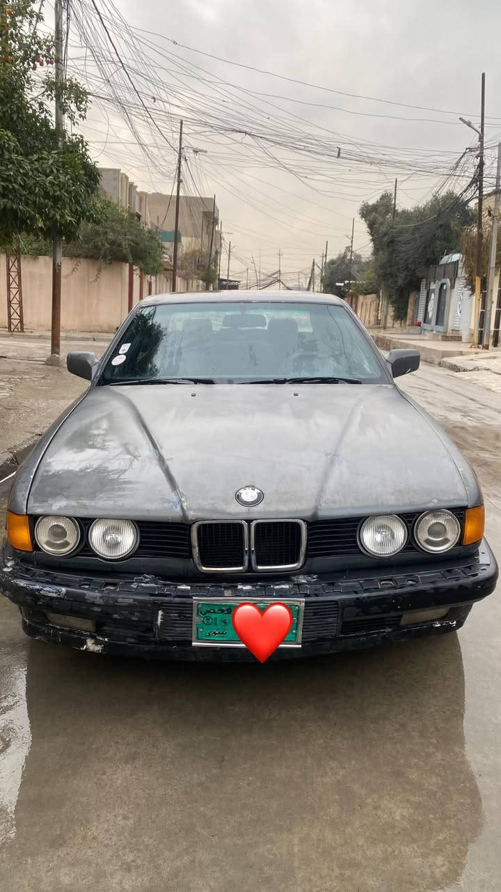 السلام عليكم 🫡
بي ام حجم 735 باب طويل رئاسي (محرك كاز محور كرنفال )
مكينه وكير جديد رقم اخضر سنويه اخضر 
التحويل ورا البيع 
العنوان : موصل ايمن 
الرقم : *********** وتساب 
 *********** وتساب
 السعر 25 وبيها مجال
