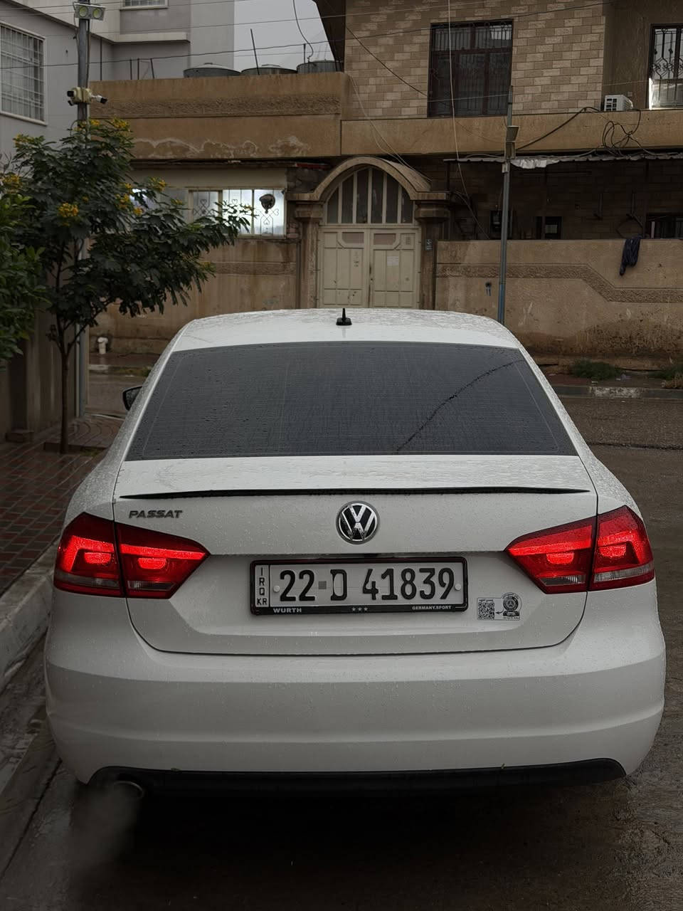 باسات خليجي موديل 2015
خمسة سلندر 
خمس مواصفات معروفة 
رقم اربيل بسمي
هزه وسنويه كله جديد
وبطاقة بانزين بيها
ماشي70الف كيلومتر 
بسمي من الشركة اول شخص 
بدون اي ملاحظات كلين تايتل
كفاله
سيارة بحالة الوكالة مال جناي
مكان السيارة كركوك
***********
***********
