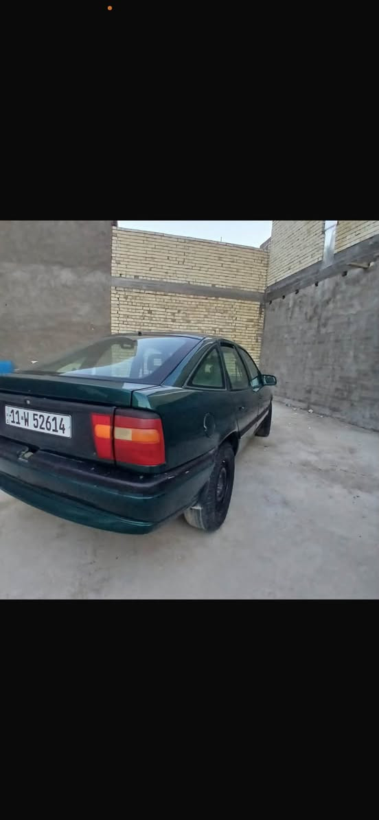 السلام عليكم سياره للبيع اوبل فكتره مديل 94 كير اتو مكينه 2000  تبريد شغال  رقم بغداد بسمي تحويل ثاني يوم لون اخضر زيتوني تخم تاير  رقم ***********
سعر ٣٥
