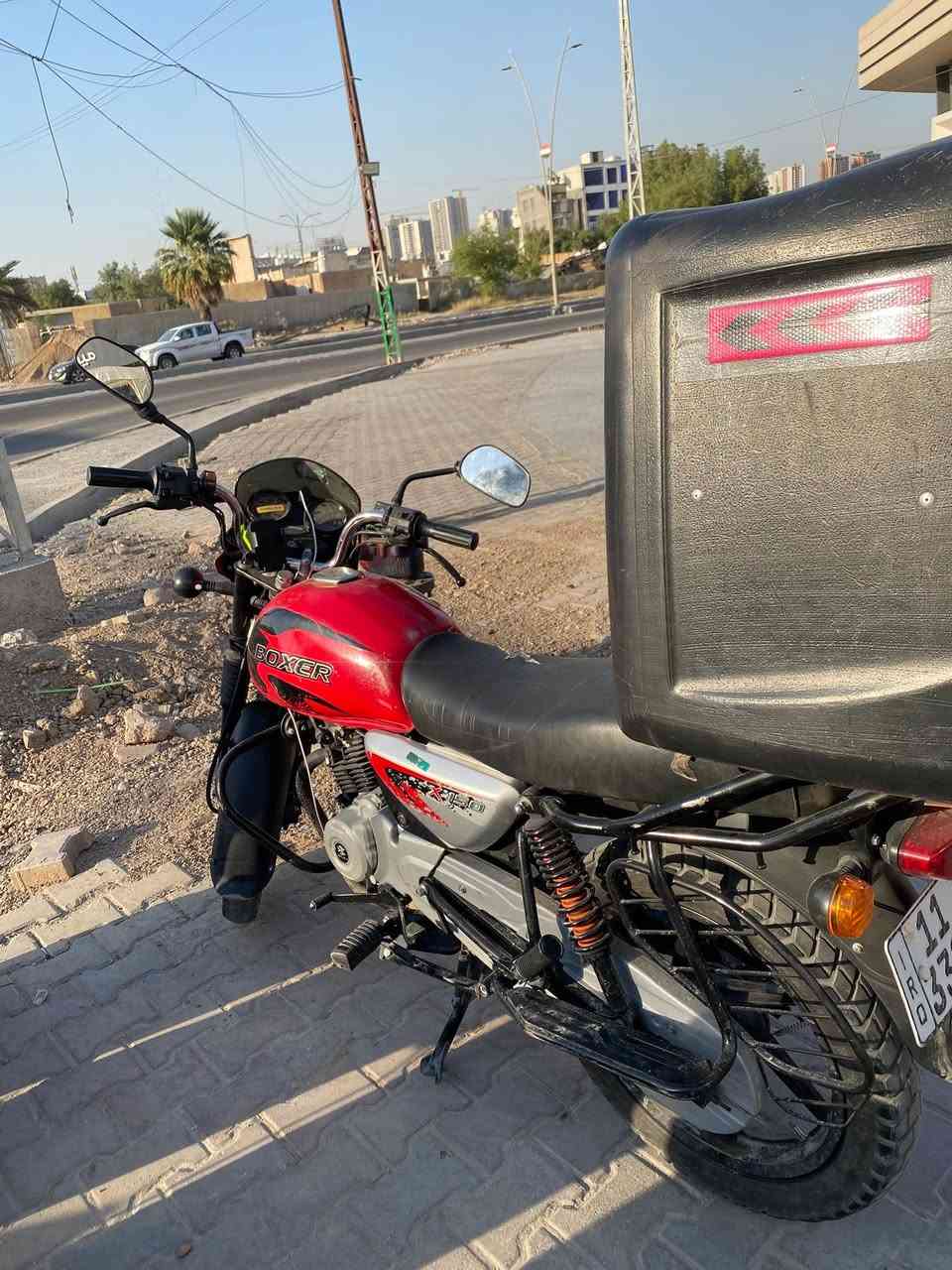 سلام عليكم بوكسر موديل23داخله موديل 24 ماشيه 27الف حقيقي رقم بغداد انكليزي تحويل ثاني يوم الدراجه مكفوله للأخير 
الرقم : ***********
ما متواجد ع فيس مكلف بل نشر 
السعر :مليونين و600 
الموقع : بغداد
