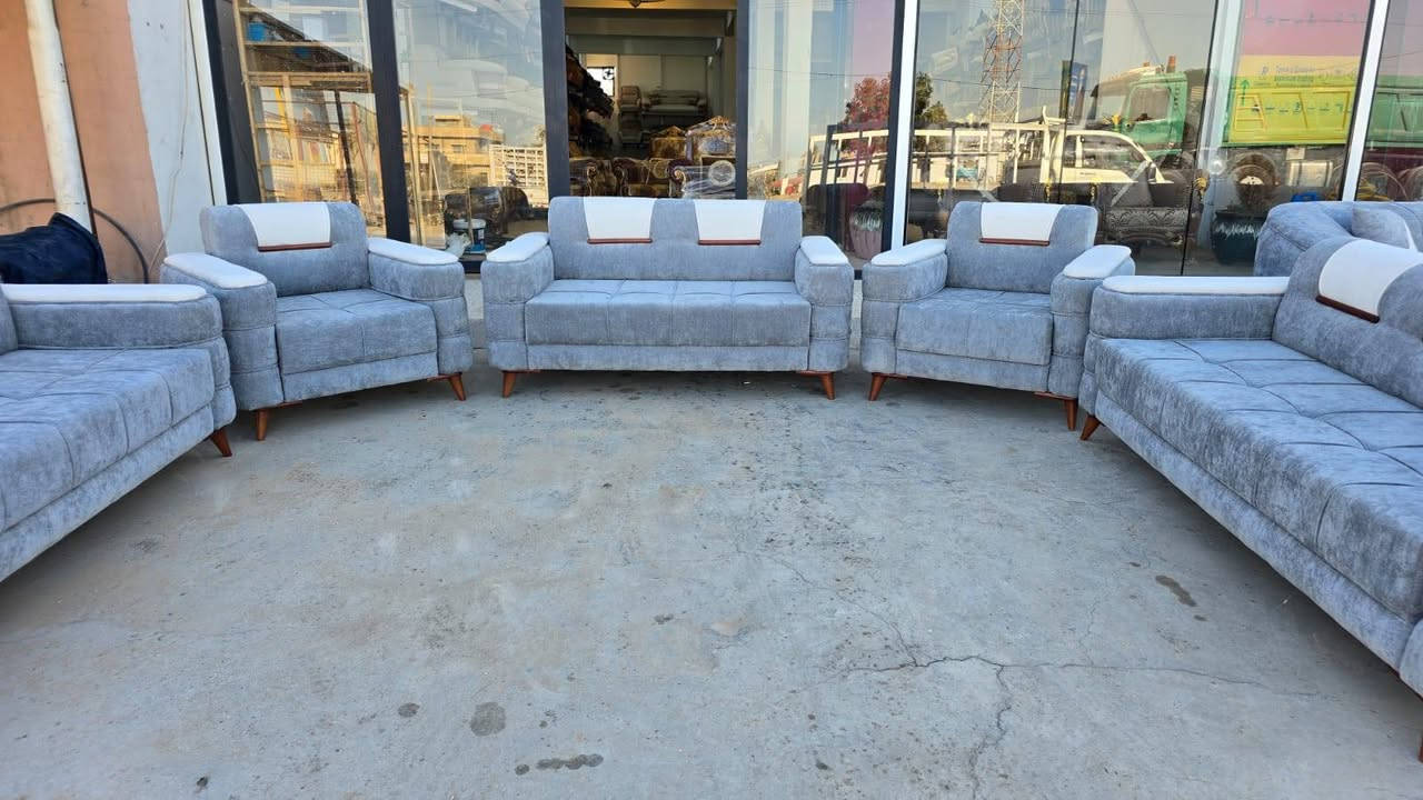 بسم الله الرحمن الرحيم
عمل جميع انواع التخامه ولدواوين حسب الطلب 🥰
شغل درجه اولى 💯 💯 
بلوك اسود كله شرط 💥
خشب جام روسي اشتغل لوحه ع عرظهه ما اشرحهه للوحه 💢
سفنج هاي الكستره افظل من مميز اول الف مره 💫
قماش كله تركي بخامه ممتازة جميع الأوان متوفره 🥳
     قبل ما ادوشم تجي اشوف لهيكل اذا مو نفس لمواصفات لشغل يرفظ يعني تشتغل وته مرتاح يمي😊
   يوجد تبديل المستعمل بل جديد 💥 
العنوان حله ابو خستاوي طريق ياحسين 
الفرع الأول عمود٥٩ 💢 
الفرع الثاني عمود ٧٢معمل ومعرض باب الحوائج ***********واتساب
