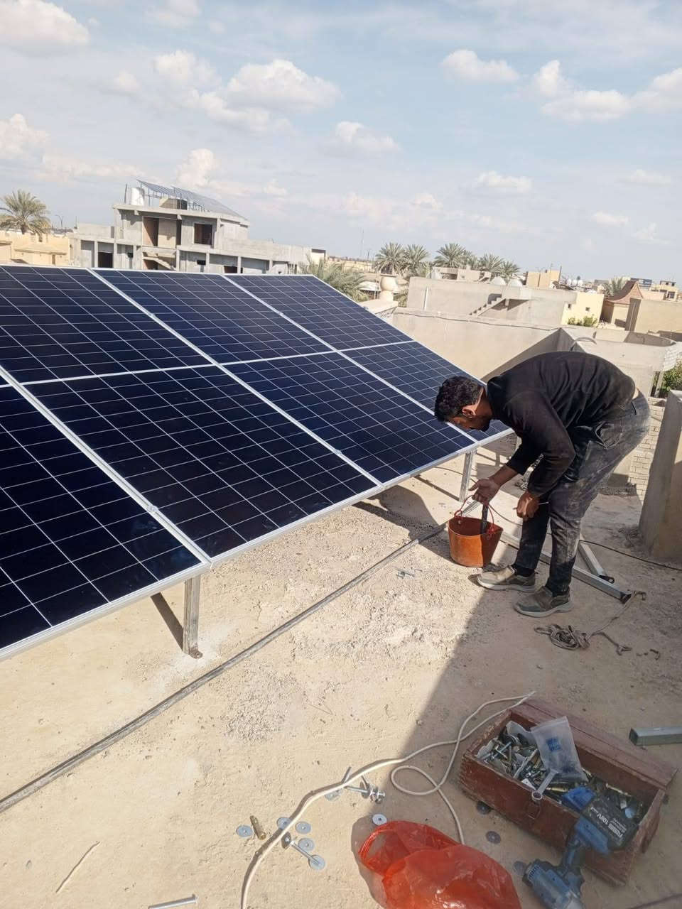 من عروض شركة الحجاب للطاقة الشمسية

تم تنصيبها للعم (احسان حسين صالح)
في الجغايفة 📌 

    ⚡بقدرة ⚡

10-امبير نهاري ☀️
8_ امبير ليلي 🌙

اغتنم الفرصة واستفاد من عرضنا المميز

🔋 بطارية ليثيوم 8 كيلو
▪️ عمر افتراضي طويل وأداء ثابت
▪️ أمان عالي وكفاءة ممتازة #ضمان 5 سنة
------------------------------------------------------
⚡ انفيرتر  6.2 كيلو من شركة ES
▪️ #ضمان 1 سنة 
▪️ أداء قوي وتحمل عالي للأحمال 
-------------------------------------------------------
☀️ 5 ألواح شمسية LONGi 615 
▪️ كفاءة عالية في توليد الطاقة
▪️ أداء ممتاز في الأجواء الحارة
▪️ جودة عالمية #ضمان 15 سنة
--------------------------------------------------------
🎁 العرض لفترة محدودة خلال شهر رمضان
📞 للاستفسار والحجز:
***********

شركة الحجاب للطاقة الشمسية
ثقة • جودة • ضمان
