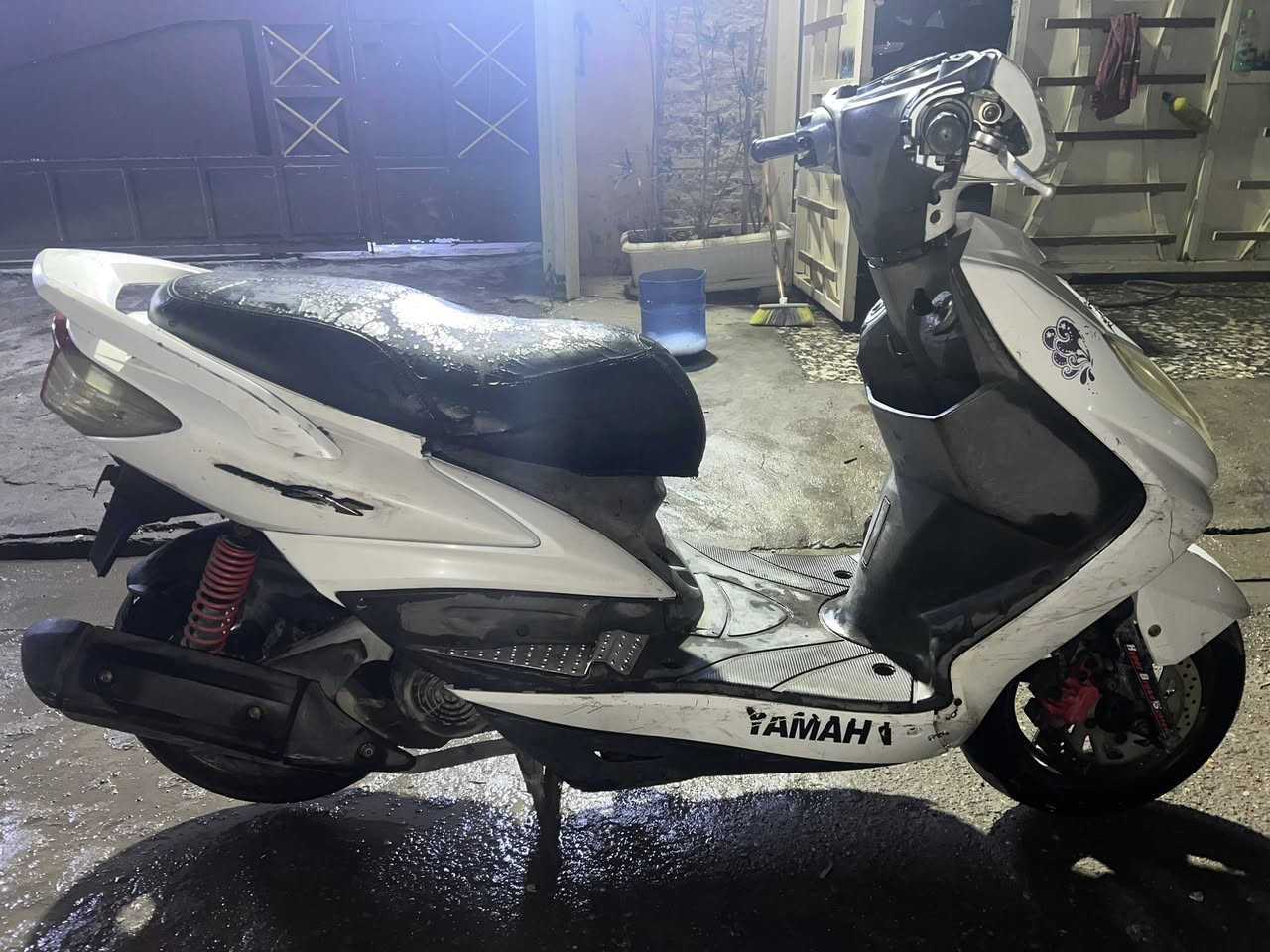 للبيع سكنس فحل كابريتر 
بلادي 
***********
غير متواجد على الفيس
