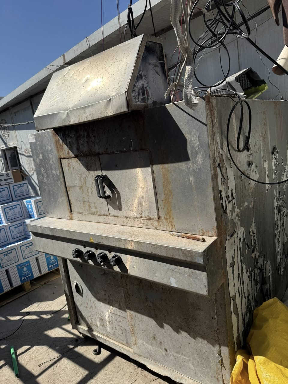 بيع مستعجل لضيق المكان فرن بيتزا للبيع بغداد حي اور السعر قيم واخذ


**إذا كنت صاحب هذا الإعلان وتريد حذفه لأي سبب، رجاءا أرسل رسالة إلى الدعم الفني**