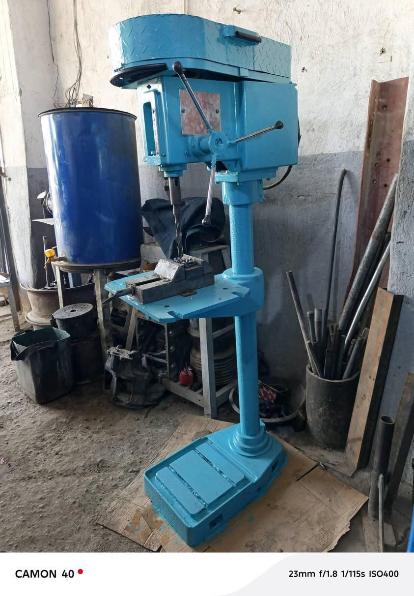 للبيع دريل ثابت ٢٥ملم ثريفيز ارتفاع ١٧٠ بحالة جيده بغداد أبو غريب/صناعة حي الرسالة/السعر٨٥٠ ألف/الاتصال على الرقم ***********
