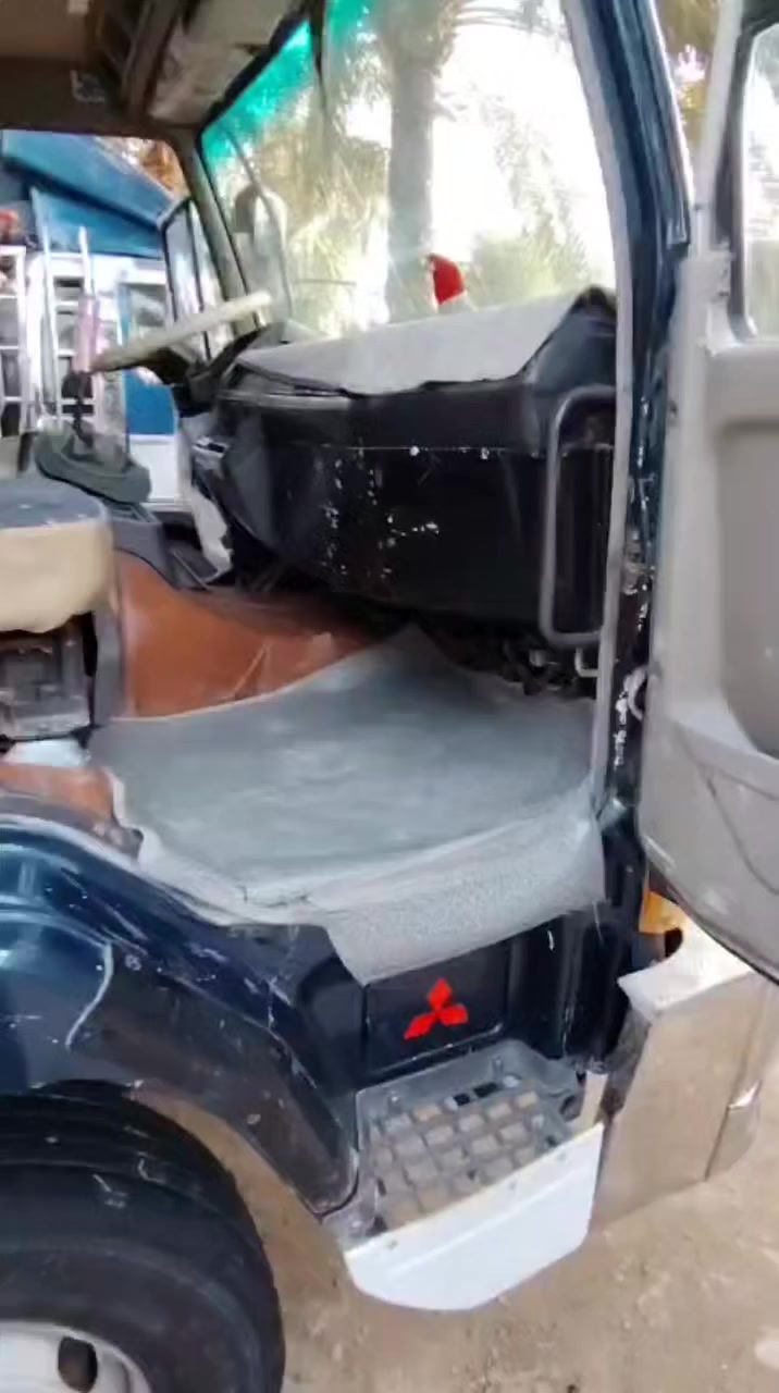 السلام عليكم فوزة للبيع محرك 14سوبر ستة وربع بلادي تخم تاير 19,5 رقم بغداد تحويل ثاني يوم للاتصال على الرقم ***********
