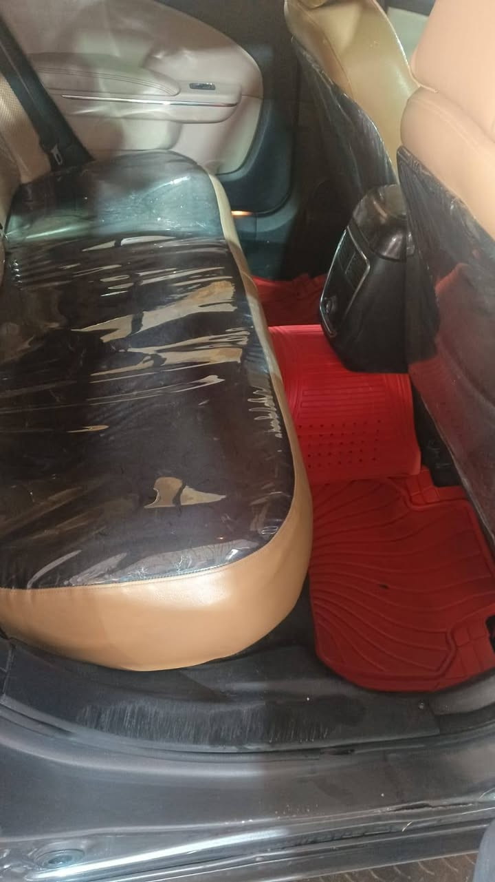 السلام عليكم.
جارجر 2014  
حادث بيبان اثنين
رقم بغداد الاماني
خط السياره نجف، بصره
سياره جهازه
مكان السياره نجف
السعر 155$ بيه مجال 
او مراوس حسب القناعه
وتساب فقط ***********
