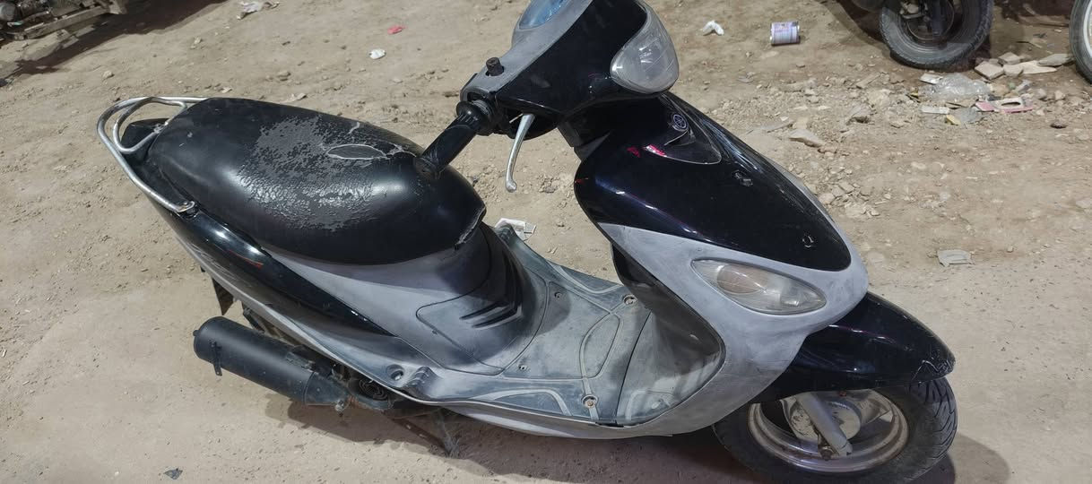 ماكس منغولي نضافه كدام عينك
مفتوحه نعومه حلوه الدراجه شلعه 
كله شغاله عده السلف بس صجمات 
حله شارع طمازيه ***********
