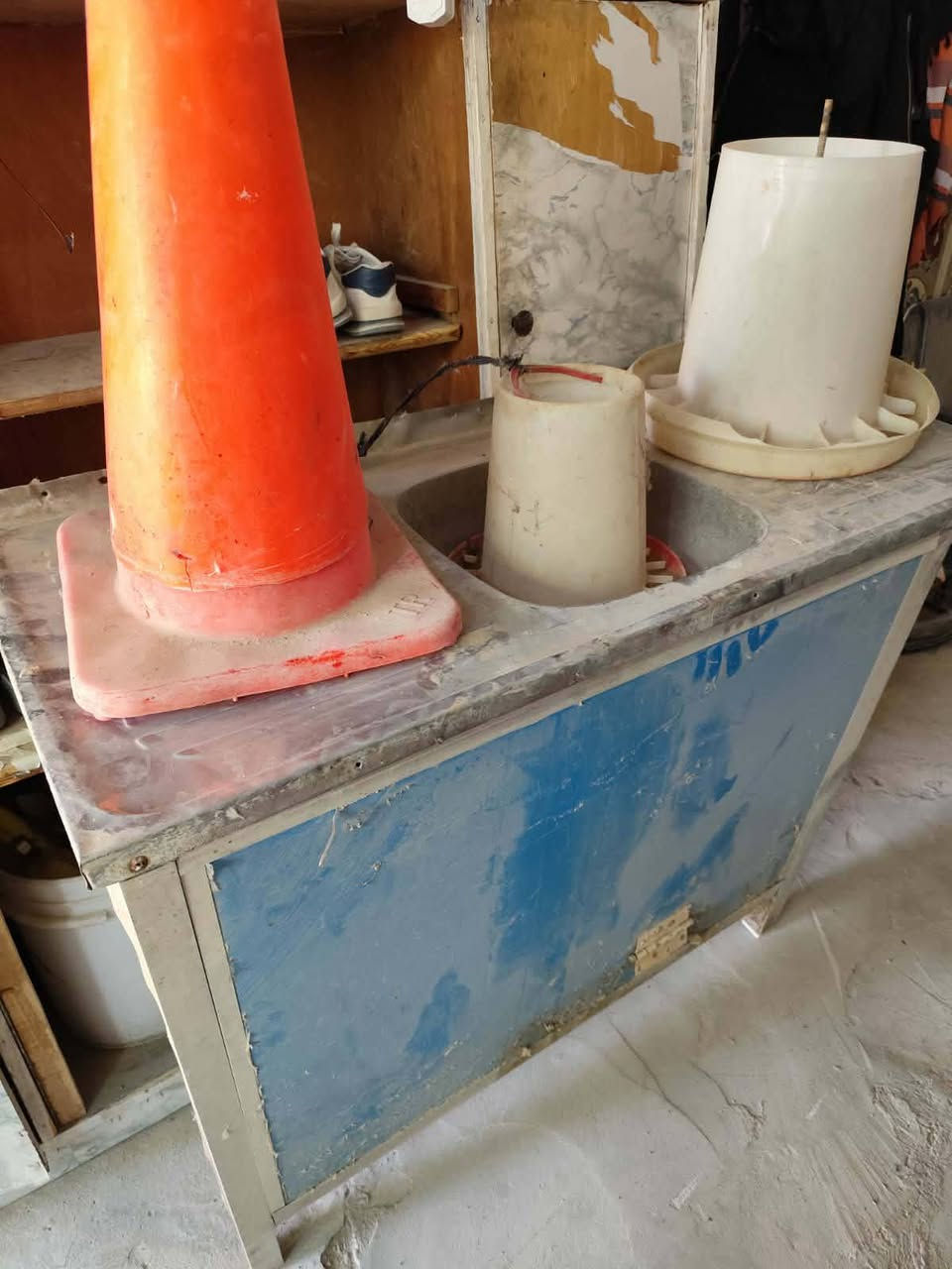 هلاسة وسنك جدد مستعمله قليل
السعر / 200 الف وبيهن مجال
العنوان / المسيب
وهذا رقم راعيهن / ***********
