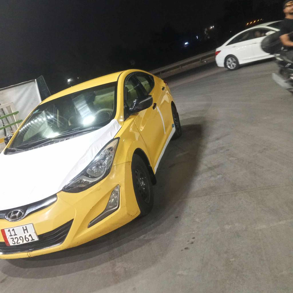 السلام عليكم النترة 2013سيارة جاهزة من جميع النواحي كيرمحرك صدر تخم تاير معايزهه شي بيهه ضربه بنيد وجاملغ وبيهه تصليح لغد بلبدايه رقم بغداد بسمي مصفرة هيئه وغرامات السعر88للتصال*********** بغداد, العراق
