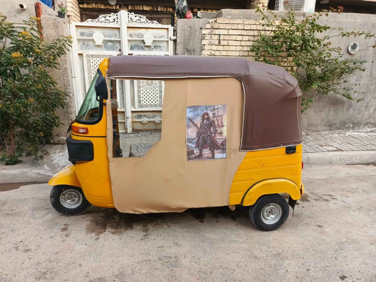 تكتك للبيع ٢٠١٩ شهر ١١ بيهة بس بارد ليوره ما بيهة اي نقص كبل للشارع السعر ٦ ملايين وبيهة مجال الرقم ***********
