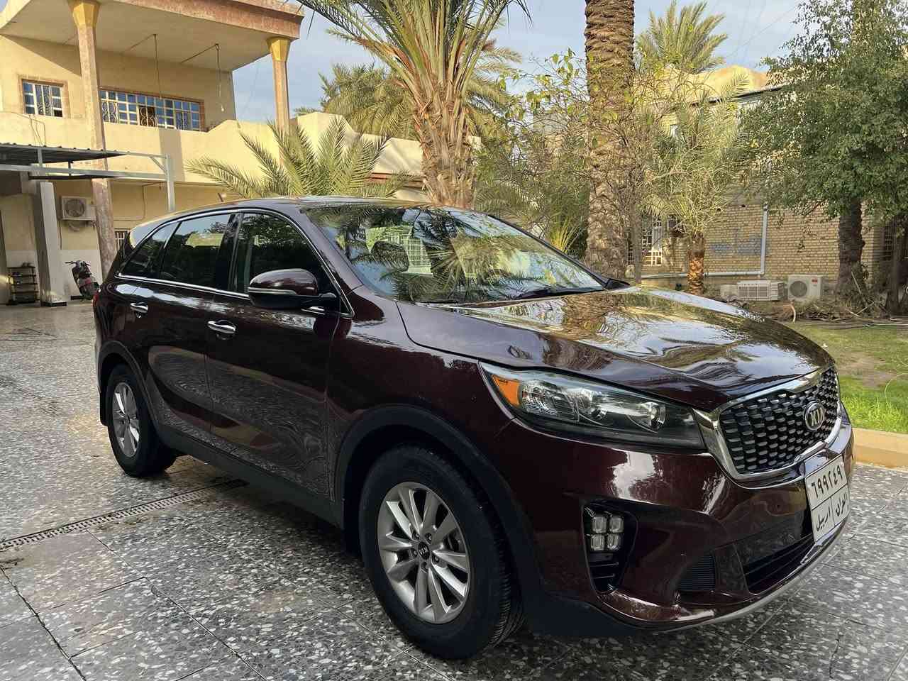 سونتو موديل 2019وارد امريكي ضرر جاملغ وبونيد وبيهه ضبغ جاملغ والجنطة اثر شخوط سعر 180وبيهة مجال بسيط***********غير متواجد عل فيس
